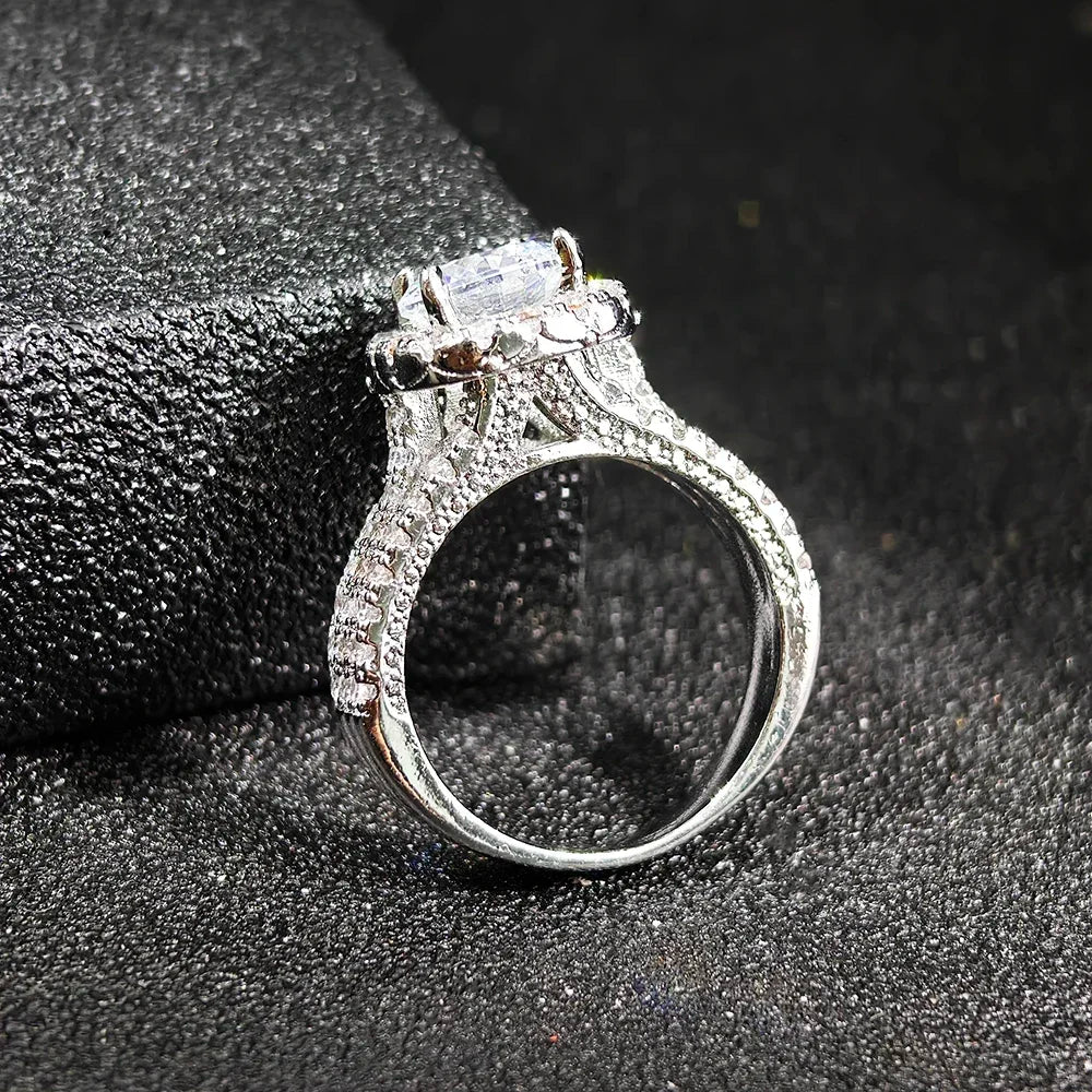 Luminara Ring