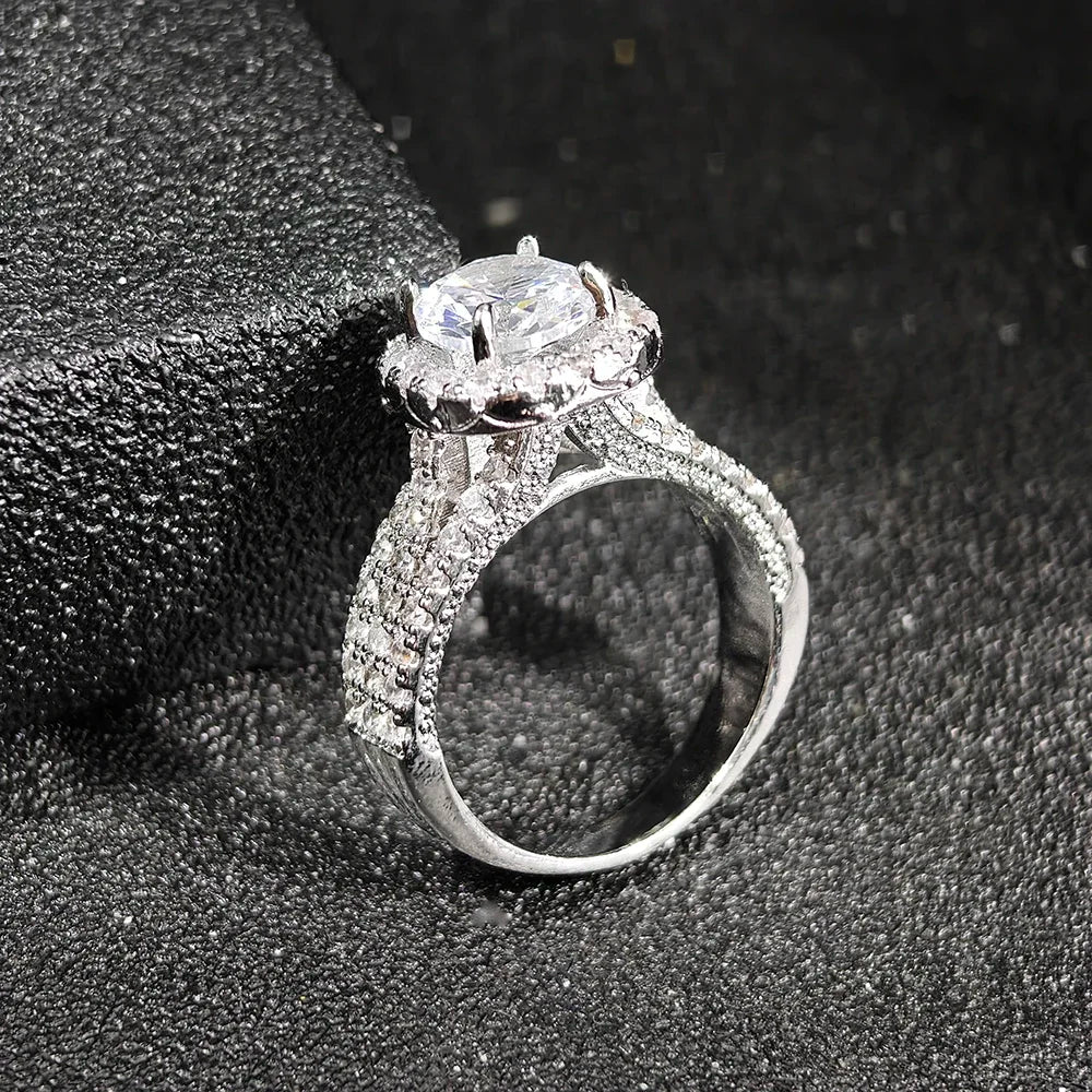 Luminara Ring
